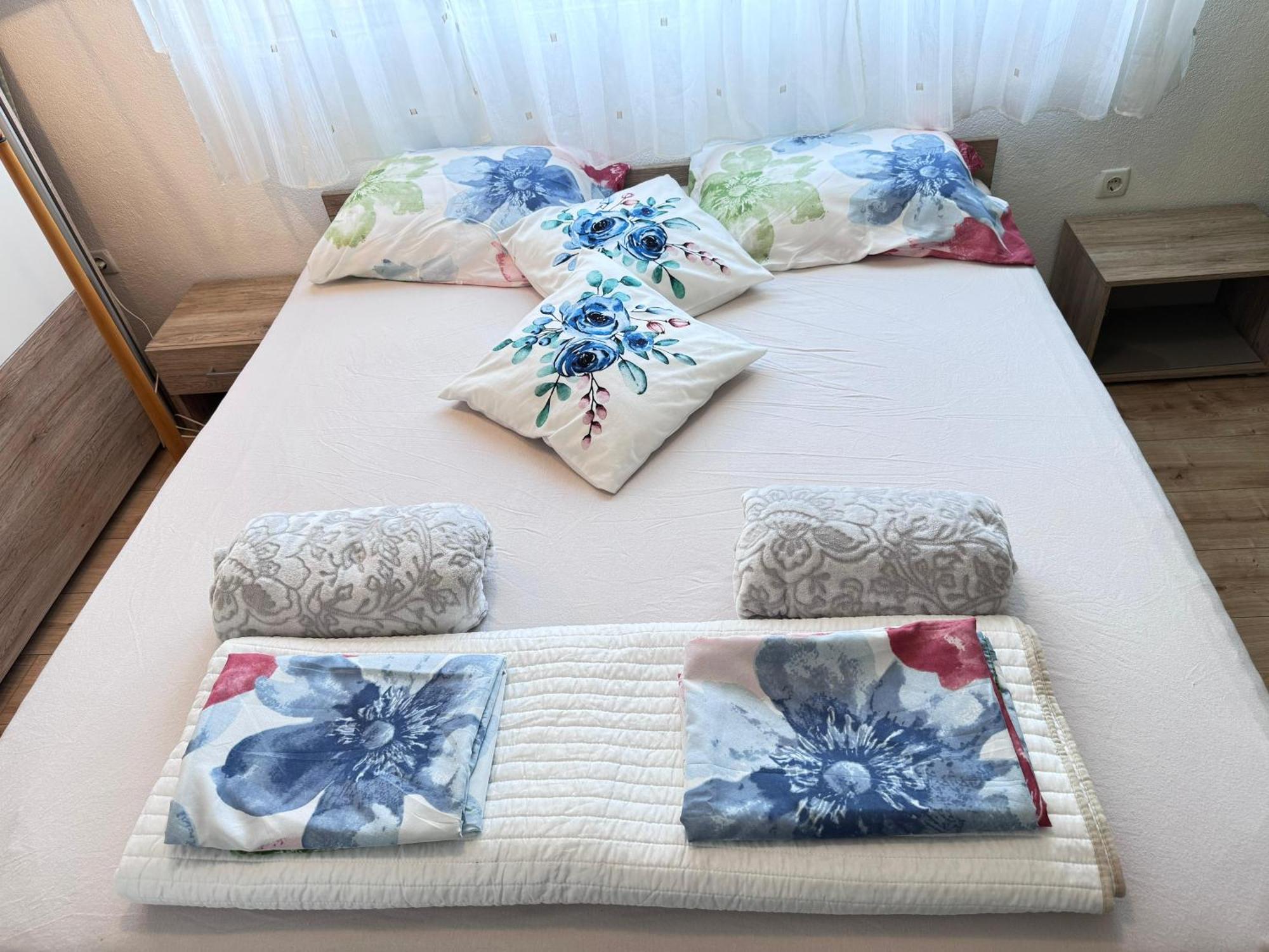 Apartment Rose, Centar *